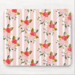 Aquarell-rosa Mousepad<br><div class="desc">Fügen Sie eine weibliche Touch Ihrem Schreibtisch mit diesem Blumenmousepad hinzu. Dieses kundengerechte mousepad kennzeichnet Aquarellpfingstrosen mit rosa Nadelstreifenmuster.</div>