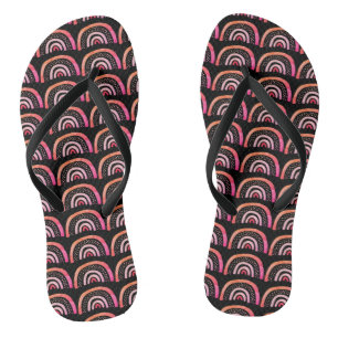 Aquarell-Rosa-Pfirsich-Schwarzes-Regenbogen-Muster Flip Flops