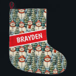 Aquarell Snowman Weihnachten Personalisiert Großer Weihnachtsstrumpf<br><div class="desc">Wasserfarbene,  gemütliche Schneemänner in warmen Rottüchern und warmen Strick Hüten und einem hübschen grünen,  roten und blauen Kiefernhintergrund personalisierter Weihnachtsfeiertag.</div>