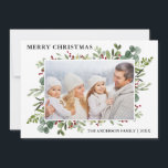 Aquarell Winter Grüne Berries Weihnachtsfest Foto Feiertagskarte<br><div class="desc">Die elegante Watercolor Winter Greenery Frohe Weihnachts-Foto-Urlaubskarte beinhaltet Eukalyptus-Blätter und rote Heilige Beeren.</div>