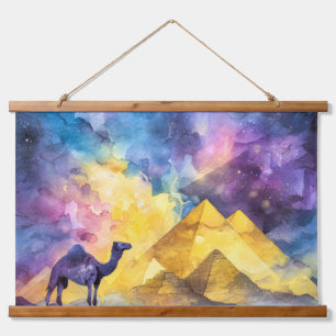 Aquarell-Wüsten-Galaxie-Kamel-Pyramide-Reise Wandteppich Mit Holzrahmen
