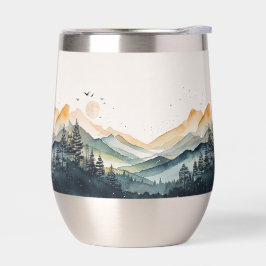 Aquarellbild von Bergen und Wäldern