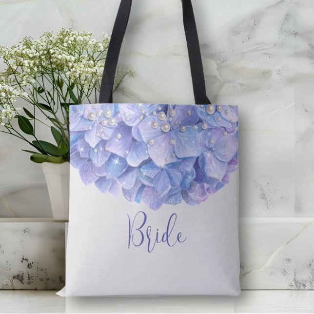 Aquarellblau Hydrangea Pearl Brautparty Tasche (Von Creator hochgeladen)
