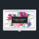 AquarellblütenBouquet Visitenkarten Dose<br><div class="desc">Dieses hübsch lebendige und feminine Design mit Visitenkarten besticht durch einen farbenfrohen Blumenstrauß in den Farbtönen Magenta,  Rosa und lila. Geben Sie Ihren Namen und Geschäftstitel oder einen anderen Text anstelle des Beispieltextes ein.</div>