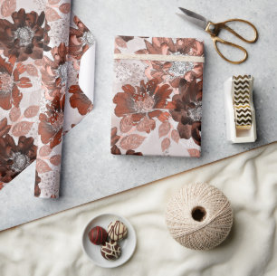 Aquarellbraun graues Blumenmuster. Geschenkpapier