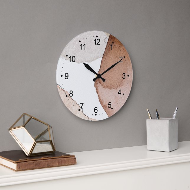 Aquarellcreme, Tan und Weiß Große Wanduhr (Büro)