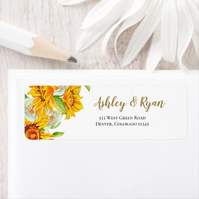 Aquarelle de tournesol mariage Étiquettes de adres (En situation)
