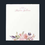 Aquarellfarben Personalisiert rosa Stationierung Notizblock<br><div class="desc">Hübschere Notepads im Kleinen Bayleigh Store!</div>
