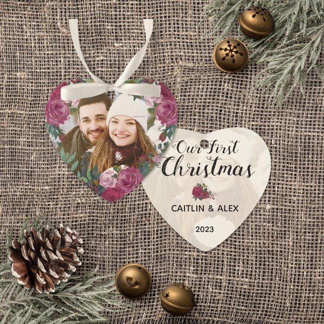 Aquarellfarben Rosen Couple Foto Weihnachten Ornament (Couple's First Christmas Keepsake Heart-Shaped Ornament with Photo, Names, and Year)