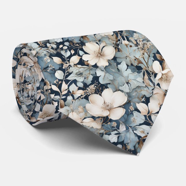 Aquarellfarbene Blues und cremefarbene Blumen Krawatte (Gerollt)