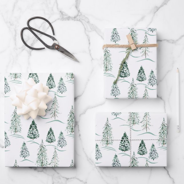 Aquarellfarbene Weihnachtsbäume. Winterwald. Geschenkpapier Set (Vorderseite)