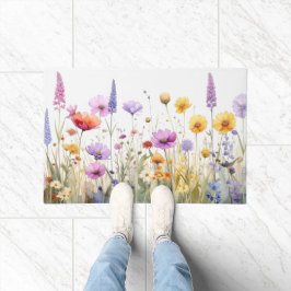 Aquarellfeld mit Wildblumen Fußmatte