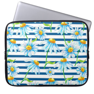 Aquarellkamille auf weißblau gestreiftem Rücken Laptopschutzhülle