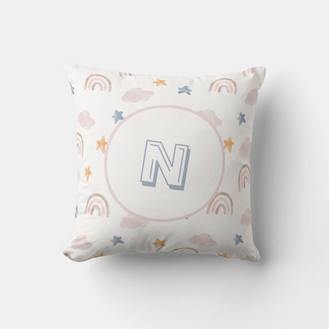 Aquarellpastellfarben Rainbow Cloud Stars Monogram Kissen (Vorderseite)