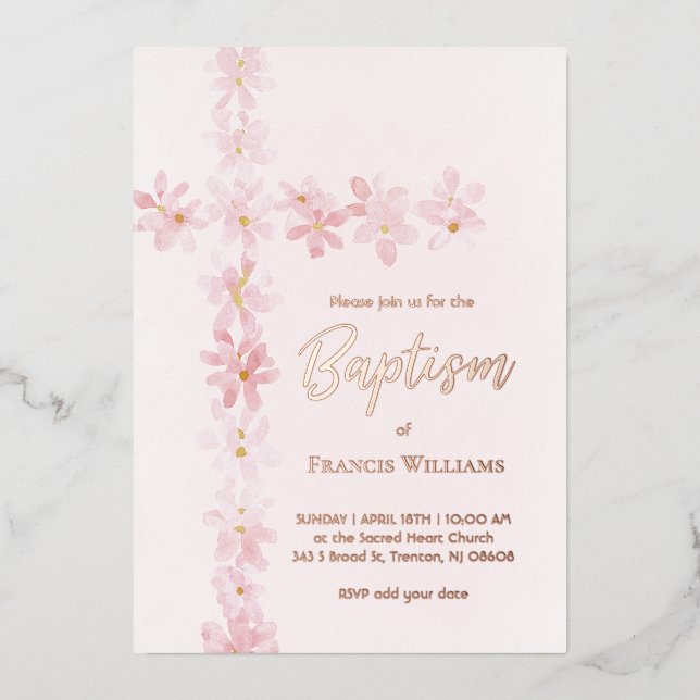 Aquarellpinke Blume kreuzen Taufe Folieneinladung (Vorderseite)