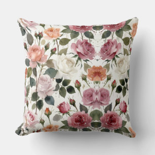 Aquarellrosen mit einem sanften romantischen Schim Kissen