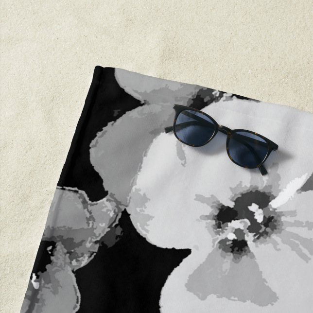 Aquarellrot - Blume 2 Strandtuch (Beispiel)