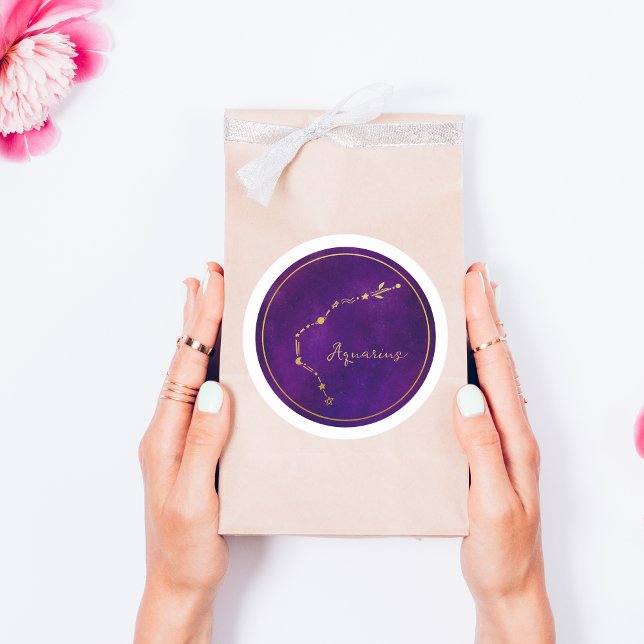 Aquarius Goldene Foil Zodiac Konstellation Runder Aufkleber (Von Creator hochgeladen)