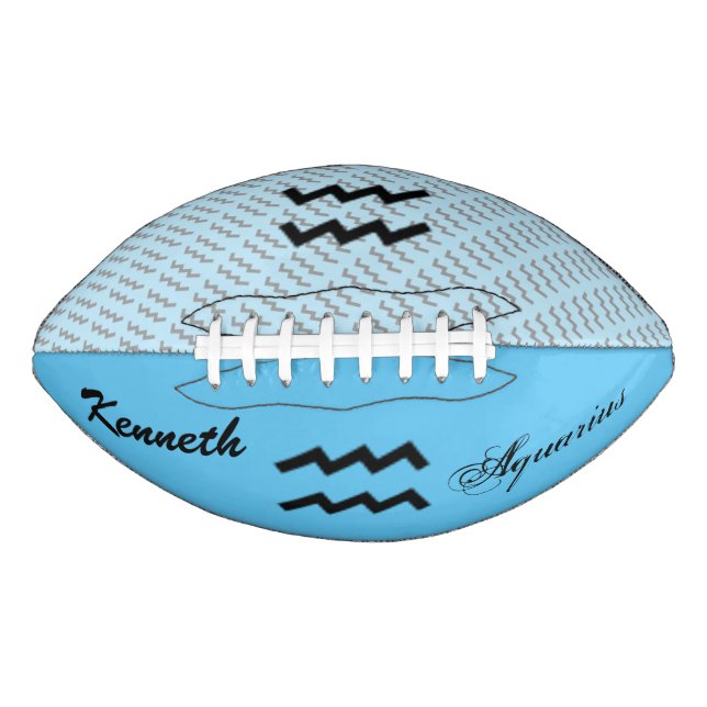 Aquarius Zodiac Symbol Standard von K Yoncich Football (Vorderseite)