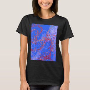 Arabeske in Blau mit transparenten Quallen und T-Shirt