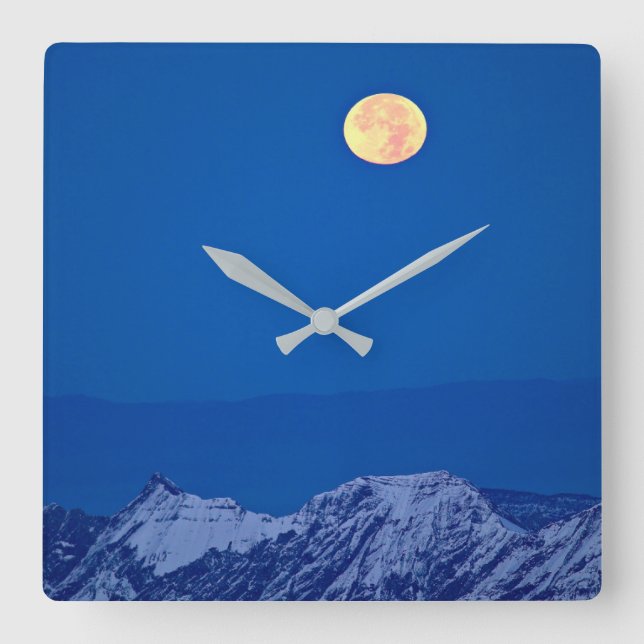 Aravis Mountains | Mont-Blanc-Bereich Quadratische Wanduhr (Vorderseite)