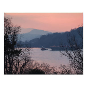 Arbeiten am Fluss bei Sonnenuntergang Fotodruck