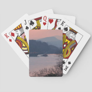 Arbeiten am Fluss bei Sonnenuntergang Spielkarten