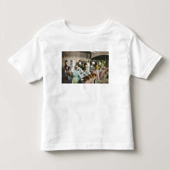Arbeitskräfte, die GoodiesFresno, CA verpacken Kleinkind T-shirt (Vorderseite)