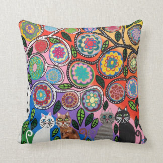 Arbre d'art de coussin de Kerri Ambrosino des