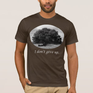 Arbre de T-shirt coloré par obscurité de la vie