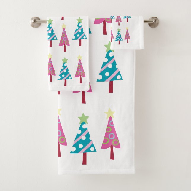 Arbres de Noël Ensemble de serviettes de bain rose (En situation)
