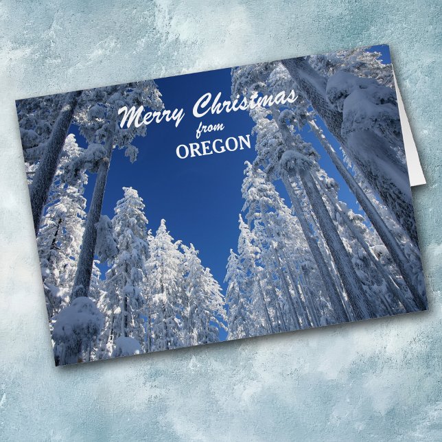 Arbres neigeux de la carte de Noël de l'Oregon (Créateur téléchargé)