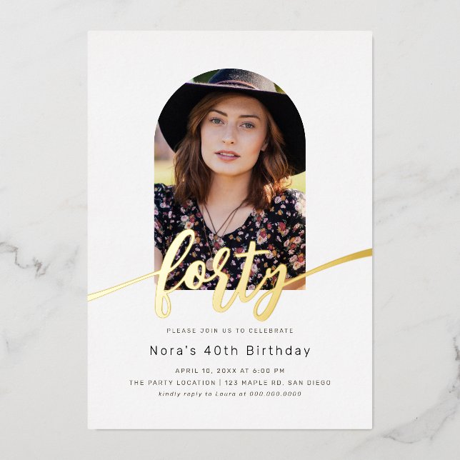 Arc moderne Photo 40th Birthday Foil Invitation (Recto)