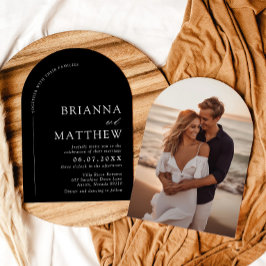 Arch Modern Black & White Minimalistisch Wedding Einladung