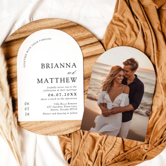 Arch Modern Black & White Minimalistisch Wedding Einladung (Von Creator hochgeladen)