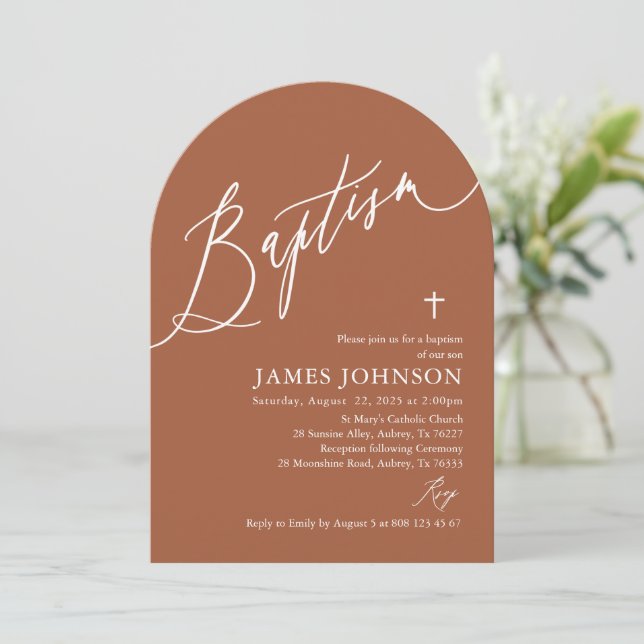 Arch Modern Terracotta Burnt Orange Taufe Einladung (Stehend Vorderseite)