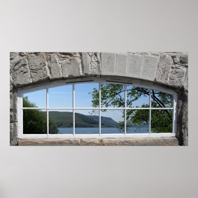 Arched Window - Fake View of Sottish Loch Poster (Vorne)