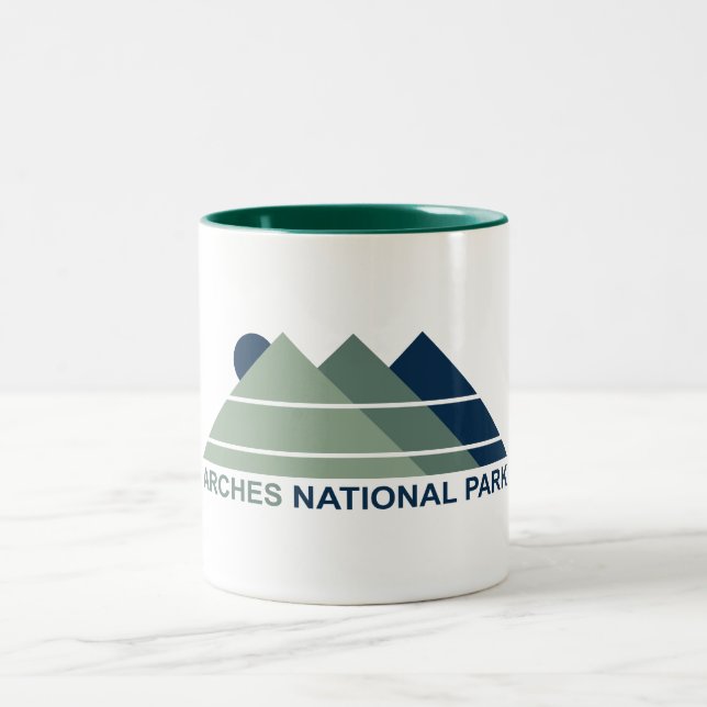 Arches National Park Zweifarbige Tasse (Mittel)