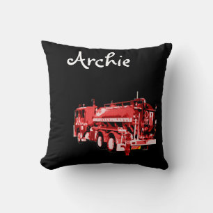 Archie Name mit rotem Feuerwehrfahrzeug, Kissen