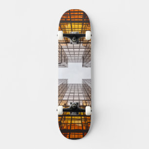 Architecture de skateboard de style graphique du g