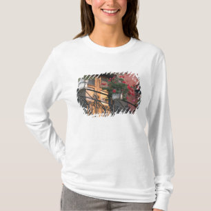 Architektur auf den Straßen von San Miguel de T-Shirt