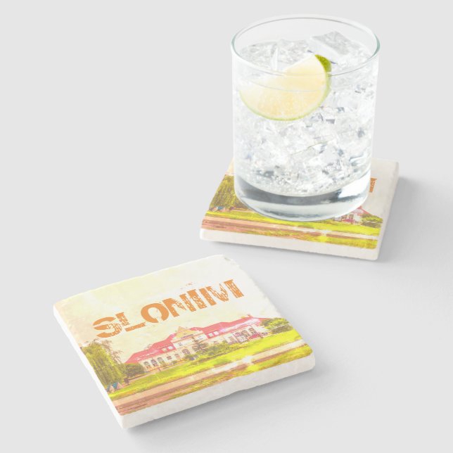 Architektur des belarussischen Bahnhofs Steinuntersetzer (Seitenansicht)