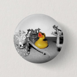 "Arg! Monster!" Gummienten-Knopf (klein) Button