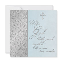 Argent et faire-part de mariage mis en rouleau