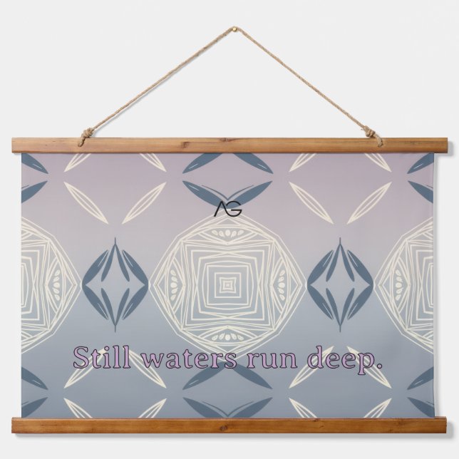 Aria Grace Lilac Coast Minimalist Tile Pattern Wandteppich Mit Holzrahmen (Vorne)