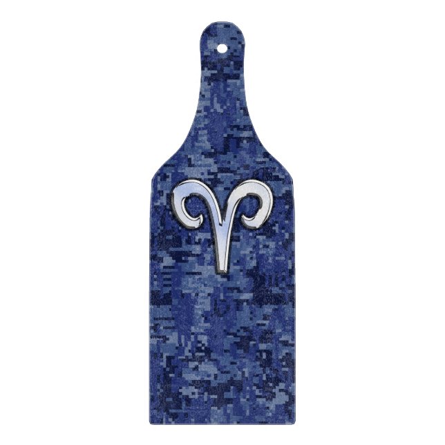 Aries Zodiac-Symbol auf Navy Blue Digital-Camoufla Schneidebrett (Vorderseite)