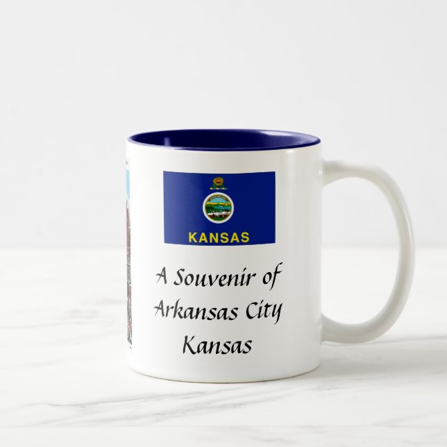 Arkansas City Souvenir Tasse (Rechts)