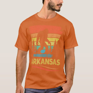 Arkansas mit einem Bigfoot T-Shirt