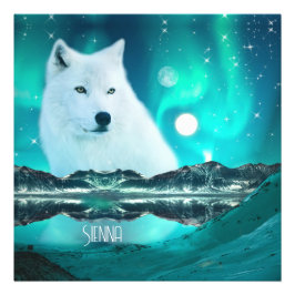 Arktischer Wolf und zauberhafte Nacht mit Nordlich Fotodruck