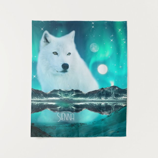 Arktischer Wolf und zauberhafte Nacht mit Nordlich Wandteppich (Vorderseite)